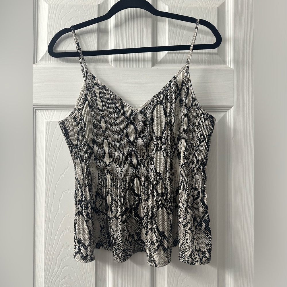 Express blouse size Medium